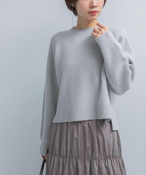 URBAN RESEARCH ROSSO WOMEN(アーバンリサーチ ロッソ)の「スーパーファインラムズウールショートニット(ニット/セーター・レディース・オフホワイト/レッド/ライトグレー/ブラック・FREE)」の17枚目の写真