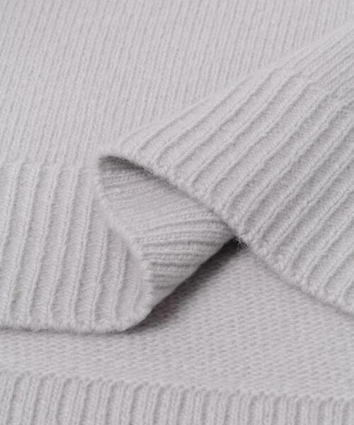 URBAN RESEARCH ROSSO WOMEN（アーバンリサーチ　ロッソ）の「スーパーファインラムズウールショートニット（ニット/セーター・レディース・オフホワイト/レッド/ライトグレー/ブラック・FREE）」の8枚目の写真