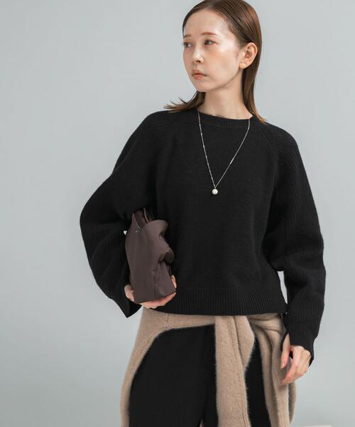 URBAN RESEARCH ROSSO WOMEN（アーバンリサーチ　ロッソ）の「スーパーファインラムズウールショートニット（ニット/セーター・レディース・オフホワイト/レッド/ライトグレー/ブラック・FREE）」の21枚目の写真