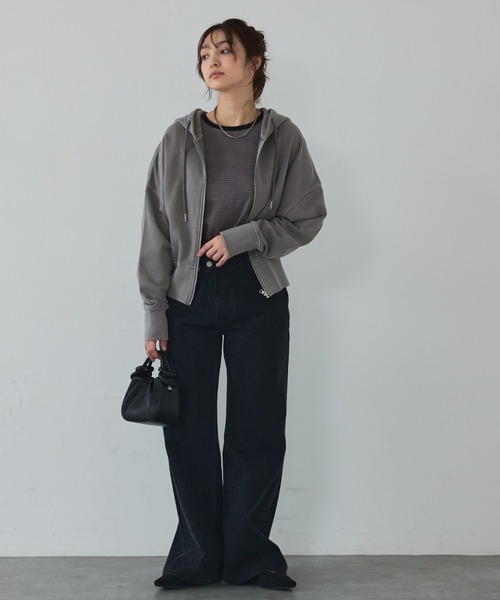 abahouse mavie（アバハウスマヴィ）の「【裏毛】ピグメントショートジップパーカー/ヴィンテージ風/長袖/スウェット/春服（パーカー・レディース・グレー/ブラック・フリー）」の14枚目の写真