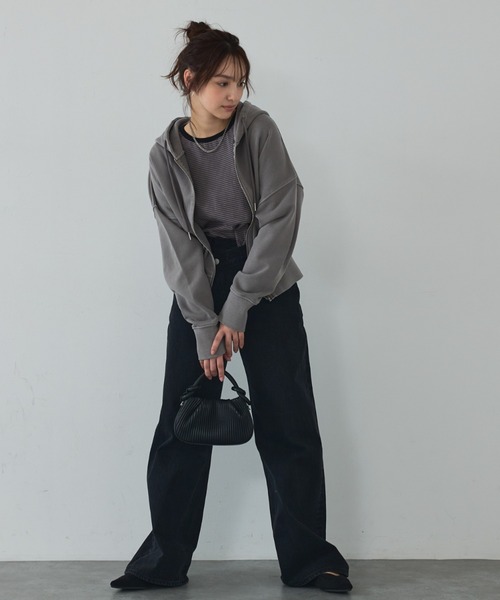 abahouse mavie（アバハウスマヴィ）の「【裏毛】ピグメントショートジップパーカー/ヴィンテージ風/長袖/スウェット/春服（パーカー・レディース・グレー/ブラック・フリー）」の16枚目の写真