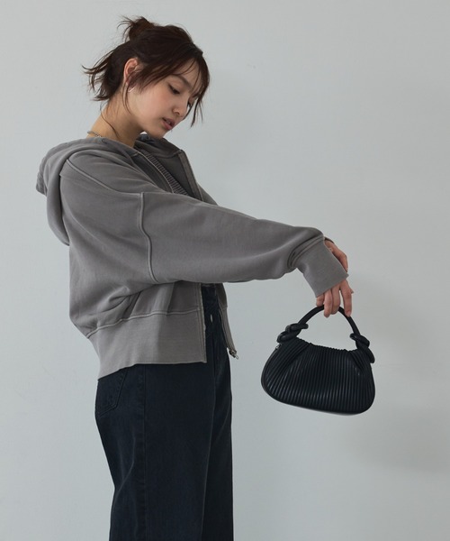 abahouse mavie（アバハウスマヴィ）の「【裏毛】ピグメントショートジップパーカー/ヴィンテージ風/長袖/スウェット/春服（パーカー・レディース・グレー/ブラック・フリー）」の19枚目の写真