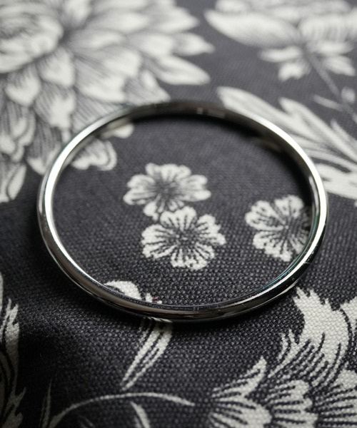 Port（ポート）の「【 Port / ポート 】 シンプル メタル バングル_（バングル/リストバンド・レディース・シルバー/ゴールド・FREE）」の6枚目の写真