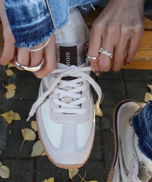 Scrap Book（スクラップブック）の「【GIOSEPPO】GLADWIN（スニーカー・レディース・ホワイト/ブラウン・38/37）」の5枚目の写真