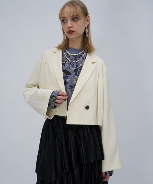 HARE（ハレ）の「ジャガードラインショートジャケット(HARE)（テーラードジャケット・レディース・オフホワイト/ブラック・FREE）」の9枚目の写真