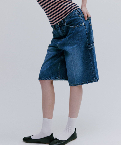 MAIS(マイス)の「BERMUDA DENIM CARPENTER PANTS / BLUE(その他パンツ・レディース・その他・S/M)」の2枚目の写真
