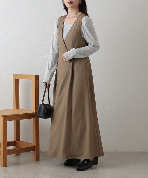 COLONY 2139（コロニートゥーワンスリーナイン）の「カシュクールノースリーブワンピース（ワンピース・レディース・ブラック/グレー/ベージュ・FREE）」の16枚目の写真