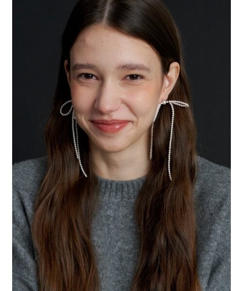 LOVE ME MONSTER(ラブミーモンスター)の「Great Pearl Ribbon Earrings (L233MER040)(ピアス(両耳用)・レディース・アイボリー・FREE)」の3枚目の写真
