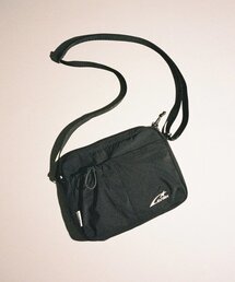 Cavish（カビシ）の「NYLON LIGHT WEIGHT CROSS BAG BLACK(CV2ESUAB41A)（ショルダーバッグ）」
