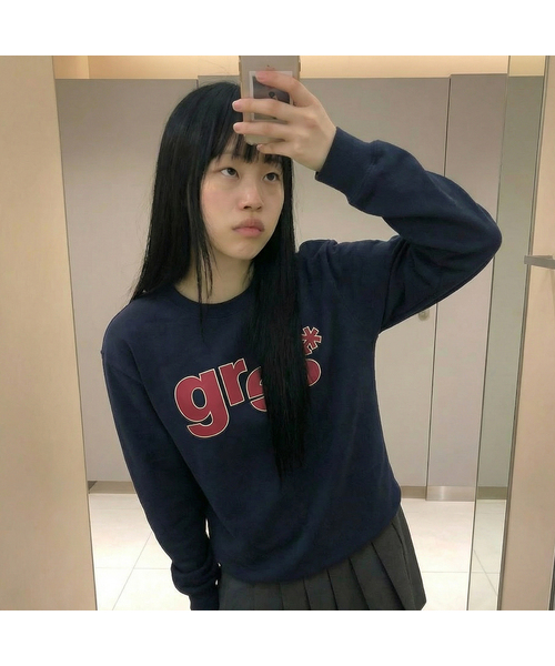 GRAVER（グレーバー）の「[ユニセックス]GRAE-S ベーシック スウェット_5カラー（スウェット・レディース・ブラック/クリーム/ホワイト/ライトグレー/ネイビー・SMALL/MEDIUM/LARGE）」の5枚目の写真