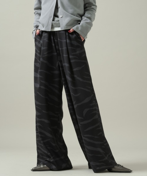 PAGEBOY(ページボーイ)の「【mei企画/PAGEBOY】リラックスワイドパンツ(スラックス・レディース・ホワイト/ゼブラ・SMALL/MEDIUM)」の2枚目の写真