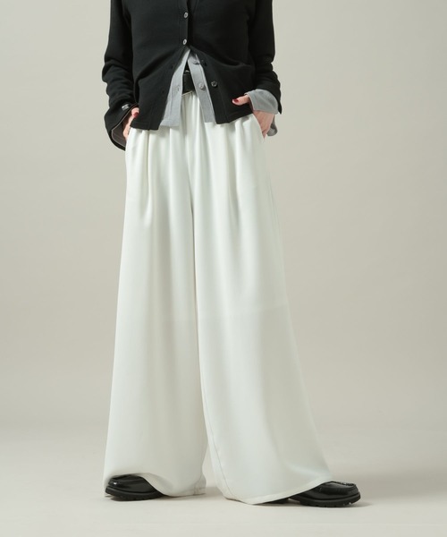 PAGEBOY(ページボーイ)の「【mei企画/PAGEBOY】リラックスワイドパンツ(スラックス・レディース・ホワイト/ゼブラ・SMALL/MEDIUM)」の1枚目の写真