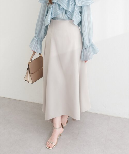 natural couture（ナチュラルクチュール）の「サイド釦イレヘムスカート（スカート・レディース・オフホワイト/グレー/ブラック・FREE）」の13枚目の写真