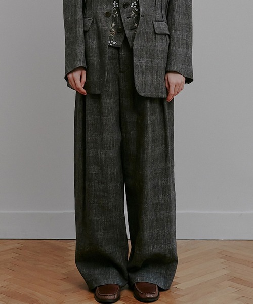IRENENNE（アイレネ）の「ジャカードタックディテールトラウザー / Jacquard Tuck-Detail Trousers（その他パンツ・レディース・グレー・38/36/34）」の6枚目の写真