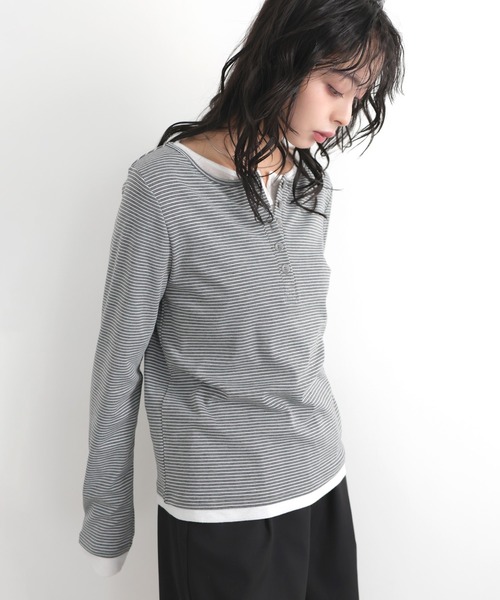 LIAN（リアン）の「ボーダーヘンリーネックプルオーバー（Tシャツ/カットソー・レディース・グレー/オフホワイト/ブラック・FREE）」の6枚目の写真