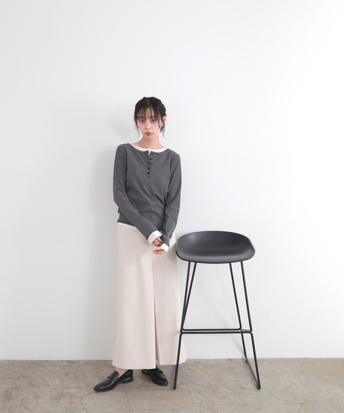 LIAN（リアン）の「ボーダーヘンリーネックプルオーバー（Tシャツ/カットソー・レディース・グレー/オフホワイト/ブラック・FREE）」の17枚目の写真