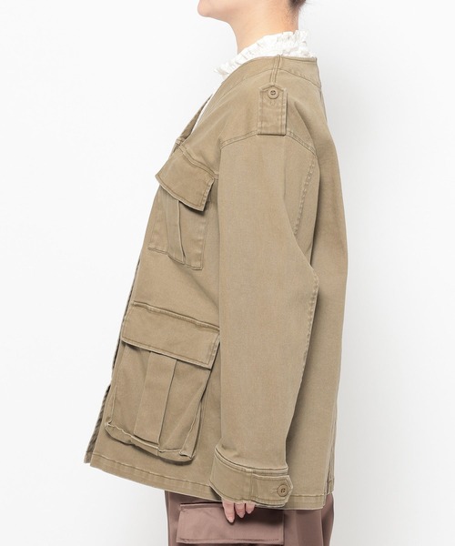 mysty woman（ミスティウーマン）の「ノーカラーミリタリージャケット 660030（ミリタリージャケット・レディース・カーキ/ベージュ・FREE）」の21枚目の写真