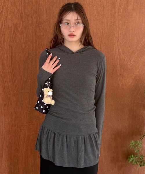 HEILIS(ヘイリス)の「チャーム付きドットハンドバッグ / キーホルダー ドット ワンハンドル バケツ型 水玉 韓国 ブラック ホワイト アイボリー ハンドバッグ(ハンドバッグ・レディース・ブラック/アイボリー・FREE)」の9枚目の写真