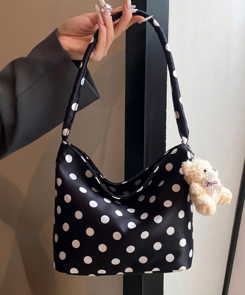 HEILIS(ヘイリス)の「チャーム付きドットハンドバッグ / キーホルダー ドット ワンハンドル バケツ型 水玉 韓国 ブラック ホワイト アイボリー ハンドバッグ(ハンドバッグ・レディース・ブラック/アイボリー・FREE)」の17枚目の写真