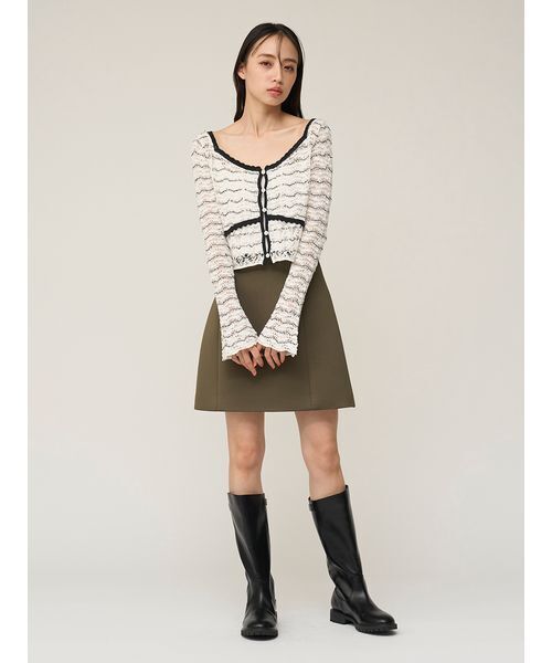 SNIDEL（スナイデル）の「構築ミニスカート（スカート・レディース・ネイビー/アイボリー/カーキ・0/1）」の3枚目の写真