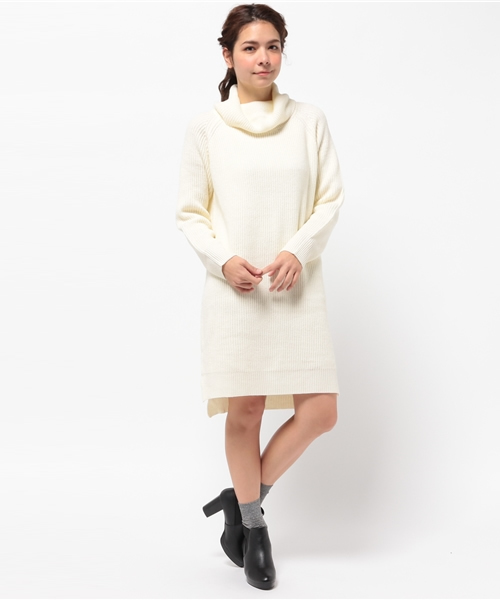 one after another NICE CLAUP（ワンアフターアナザーナイスクラップ）の「【ナイスクラップ】片畦ゆるタートルワンピースニット（ワンピース・レディース・サックスブルー/アイボリー/グレー/キャメル・FREE）」の8枚目の写真