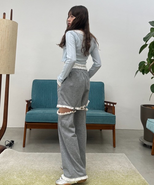 MORE self LOVE(モアセルフラブ)の「2Way Lace Pants(スウェットパンツ・レディース・ネイビー/グレー/オフホワイト・FREE)」の20枚目の写真