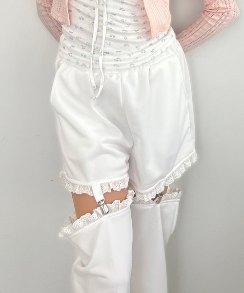 MORE self LOVE(モアセルフラブ)の「2Way Lace Pants(スウェットパンツ・レディース・ネイビー/グレー/オフホワイト・FREE)」の4枚目の写真
