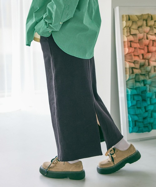 niko and...（ニコアンド）の「ストライプスウェットタイトスカート（スカート・レディース・ネイビー/ブラック/キャメル・MEDIUM/LARGE）」の2枚目の写真