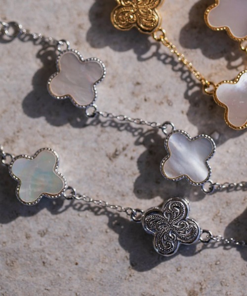 セール】shell clover bracelet/【ハワイアンジュエリー】【サージカル