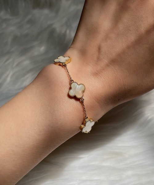 セール】shell clover bracelet/【ハワイアンジュエリー】【サージカル