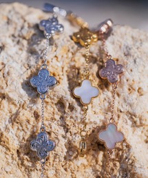 IRIEBEACH（アイリービーチ）の「shell clover bracelet/【ハワイアンジュエリー】【サージカルステンレス】【金属アレルギー対応】【IRIEBEACH / アイリービーチ】つけっぱなしOK（ブレスレット）」