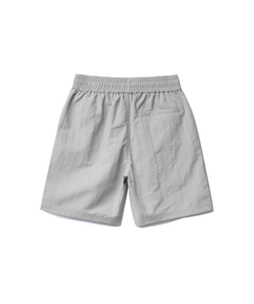 MUSINSA STANDARD KIDS（ムシンサスタンダードキッズ）の「ナイロンバンディングショーツ [アッシュグレー]（その他パンツ・レディース・その他・110/120/130/140/150/160）」の3枚目の写真