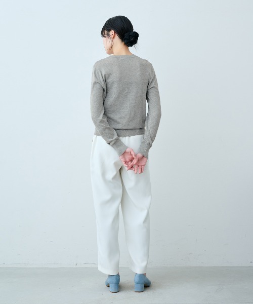 IEDIT(イディット)の「IEDIT 綿シルク混が肌心地のよい大人の上品シンプルニット(ニット/セーター・レディース・グレー/ブルー/グリーン・M/L/LL/3L/S/4L)」の7枚目の写真