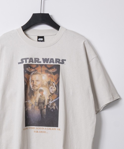 STAR WARS（スターウォーズ）の「【15】〔STAR WARS/スターウォーズ〕アソートパターンプリント ユーズドライク 半袖Tシャツ（Tシャツ/カットソー・メンズ・ブラック系2/ホワイト系3/ブラック系1/ホワイト系4/ブラック系3/ホワイト系2/ホワイト系1/ブラック系4・MEDIUM/X-LARGE/LARGE）」の2枚目の写真