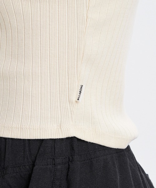 BILLABONG(ビラボン)の「BILLABONG/ビラボン タンクトップ ロゴ リブ ショート丈 BG013361(タンクトップ・レディース・スミクロ/オフホワイト/ブルー・M)」の6枚目の写真