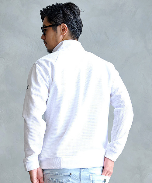 VIOLA（ヴィオラ）の「『VIOLA rumore/ヴィオラ ルモーレ』刺繍フルZIP JKT（ブルゾン・メンズ・ブラック/オフホワイト・L/XL/M）」の4枚目の写真