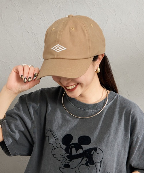 UMBRO（アンブロ）の「【WEB先行予約】[UMBRO/アンブロ] 別注 ワンポイント刺繍ロゴ キャップ（キャップ・レディース・ベージュ/グレー/ブラック・F）」の12枚目の写真