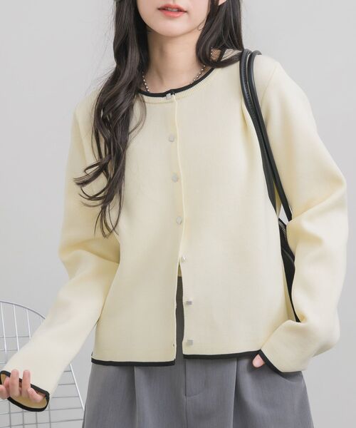 RETRO GIRL（レトロガール）の「配色ポリニットカーデ（カーディガン/ボレロ・レディース・ベージュ/ライトグレー/ナチュラル・FREE）」の3枚目の写真