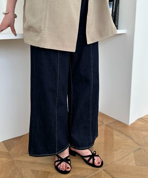 DISCOAT（ディスコート）の「ベロアクロスリボンミュール（サンダル・レディース・ブラック/ブラウン・MEDIUM/LARGE）」の5枚目の写真