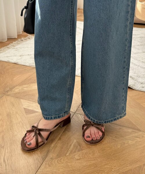 DISCOAT（ディスコート）の「ベロアクロスリボンミュール（サンダル・レディース・ブラック/ブラウン・MEDIUM/LARGE）」の10枚目の写真