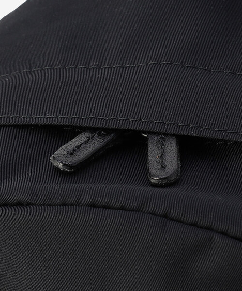 amiacalva(アミアカルヴァ)の「AMIACALVA | バックパック UNISEX(バックパック/リュック・レディース・ブラック・S)」の6枚目の写真