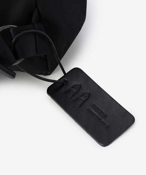 amiacalva(アミアカルヴァ)の「AMIACALVA | バックパック UNISEX(バックパック/リュック・レディース・ブラック・S)」の9枚目の写真