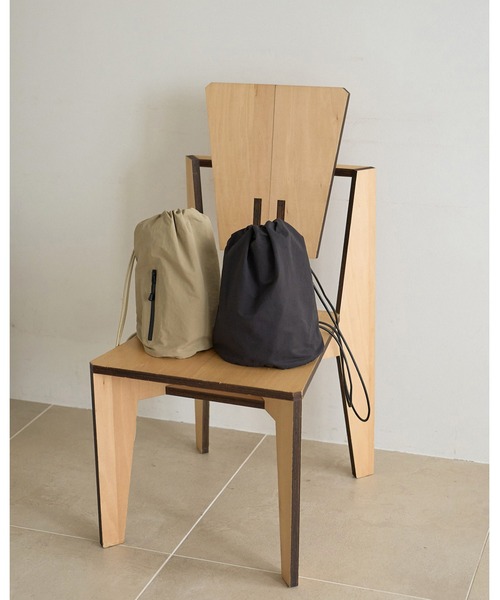 anuke（アンヌーク）の「Nylon Knapsack（ハンドバッグ・レディース・ブラック/ベージュ・FREE）」の16枚目の写真