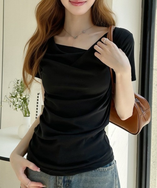 Ada.(エイダ)の「ドレープデザイン アシンメトリーネック 半袖カットソー(Tシャツ/カットソー・レディース・チャコール/ブラック/グリーン/ホワイト・L/M)」の11枚目の写真