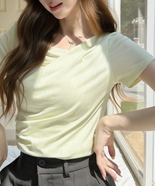 Ada.(エイダ)の「ドレープデザイン アシンメトリーネック 半袖カットソー(Tシャツ/カットソー・レディース・チャコール/ブラック/グリーン/ホワイト・L/M)」の20枚目の写真