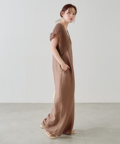 Kastane（カスタネ）の「【新色4/19(日)発売/前後2WAY/3サイズ展開】ギャザーオールインワン（サロペット/オーバーオール・レディース・ブラック/アイボリー・1/2/0）」の14枚目の写真