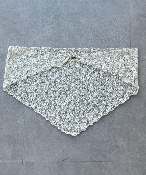 DouDou（ドゥドゥ）の「レースマグネット付スカーフ（ストール/ショール・レディース・ブラック/オフホワイト・FREE）」の12枚目の写真