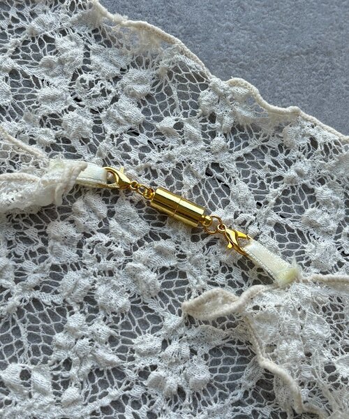 DouDou（ドゥドゥ）の「レースマグネット付スカーフ（ストール/ショール・レディース・ブラック/オフホワイト・FREE）」の13枚目の写真