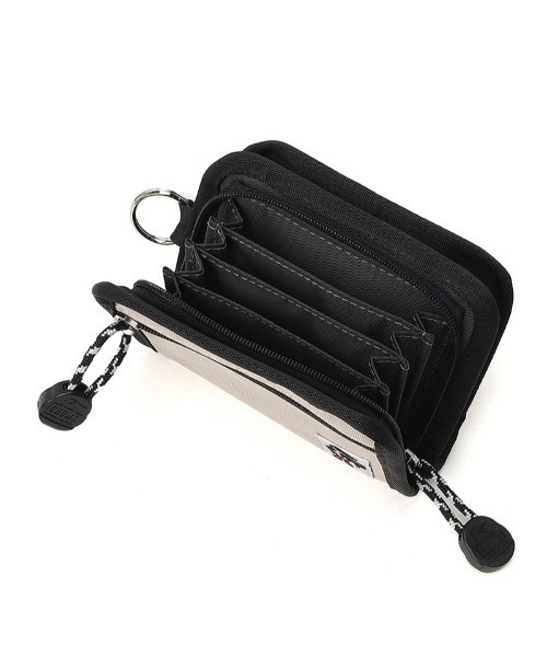 CHUMS(チャムス)の「CHUMS/チャムス ウォレット Recycle Pass Card Wallet リサイクルパスカードウォレット CH60-4065(財布・メンズ・ネイビー/グレイッシュベージュ/ブラック/マルチ・FREE)」の13枚目の写真