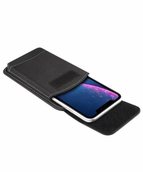 BACKYARD FAMILY(バックヤードファミリー)の「スマホポーチ 縦型 カラビナ付き(ボディバッグ/ウエストポーチ・メンズ・ブラック・M/XL/S/L)」の8枚目の写真